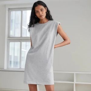 ARITZIA Babaton gray cotton t shirt dress